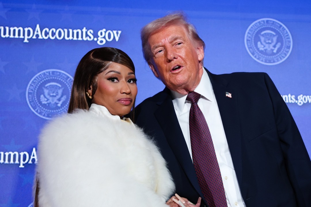 Nicki Minaj Gets U.S. Citizenship After Appearance With Trump