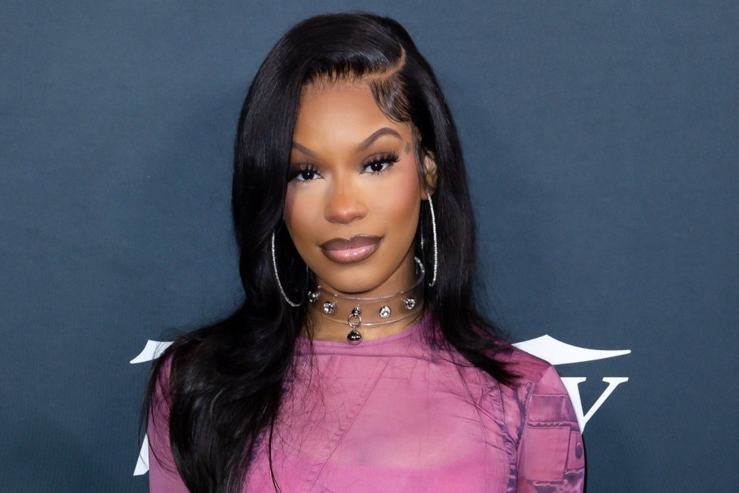 Monaleo Reveals She Lost an Ovary and Fallopian Tube in Emergency