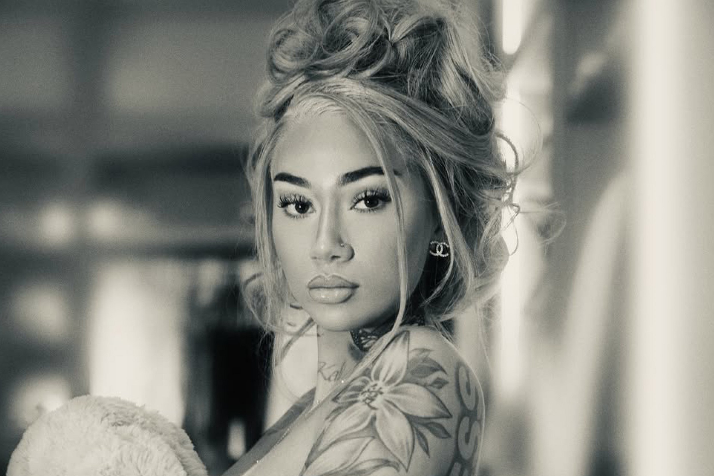 Bhad Bhabie Drops New Song 'What U Like'