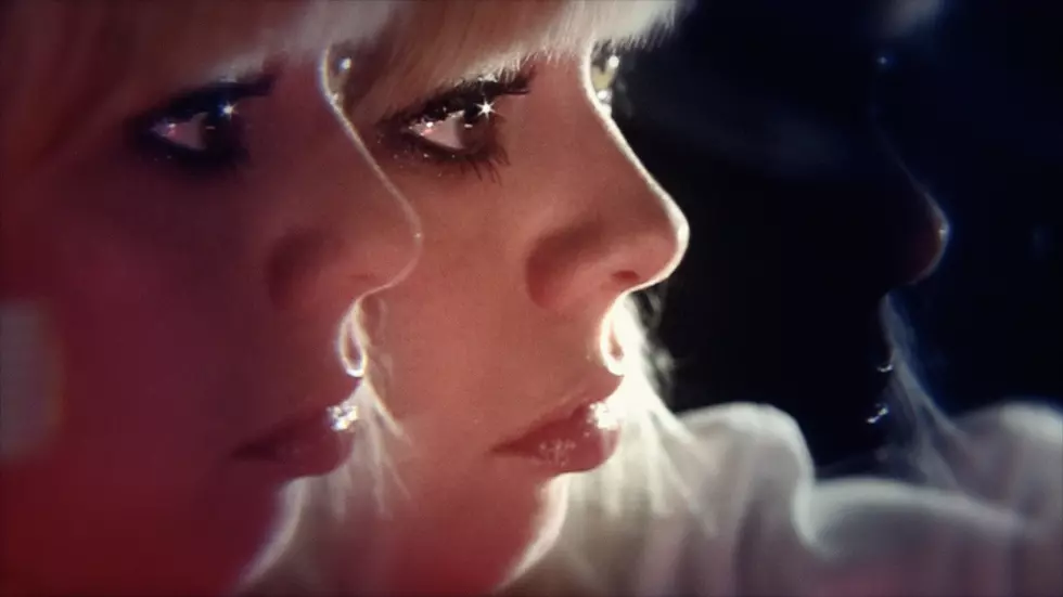 CHROMATICS - DEAR TOMMY