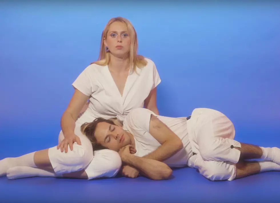 video premiere: Sorry Girls – Waking Up