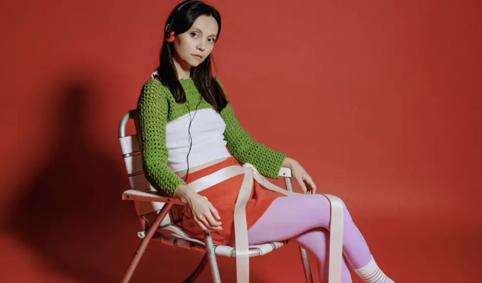 Sea Lemon shares the lead single from her debut album <i>Diving For a Prize</i>