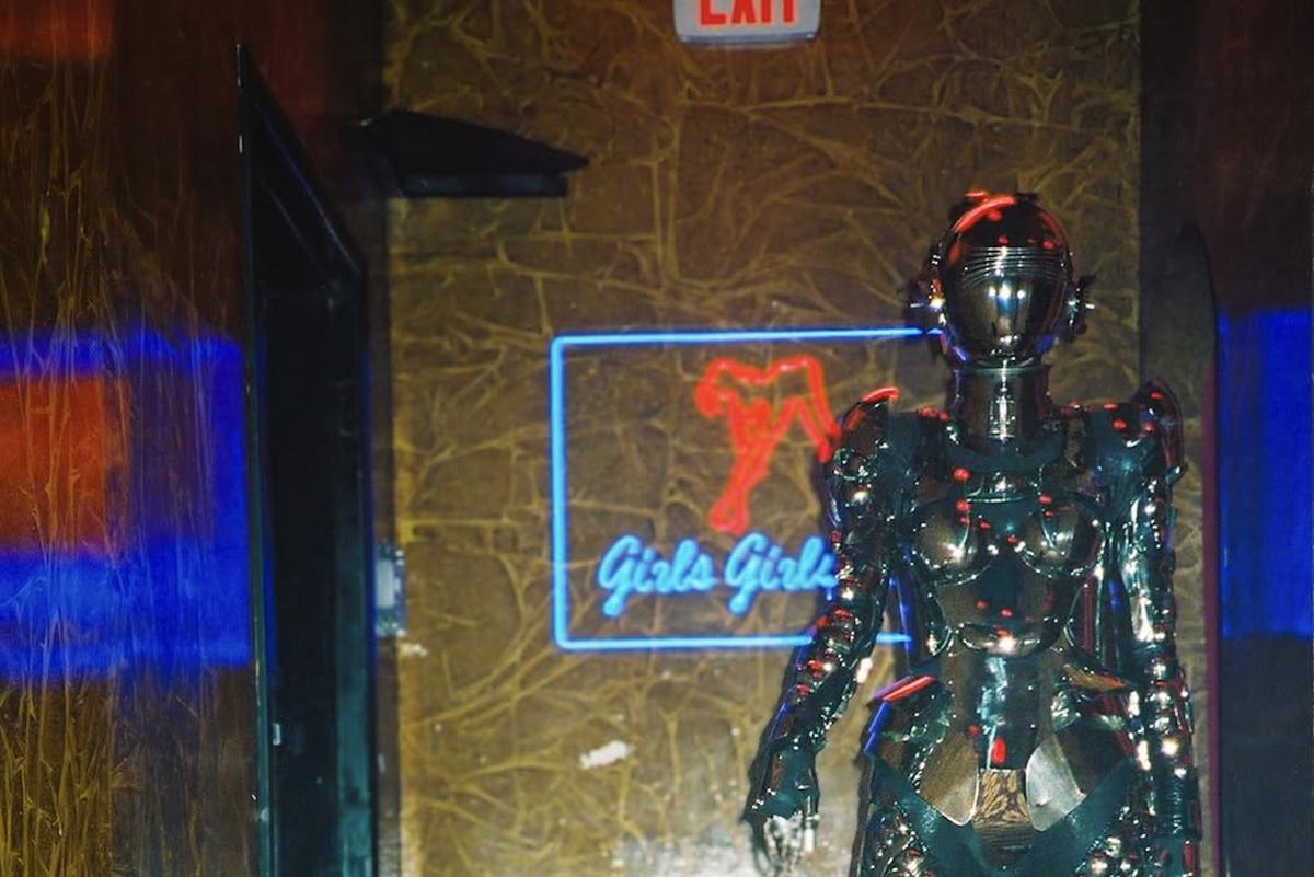 Flume x JPEGMAFIA – AI Girlfriend