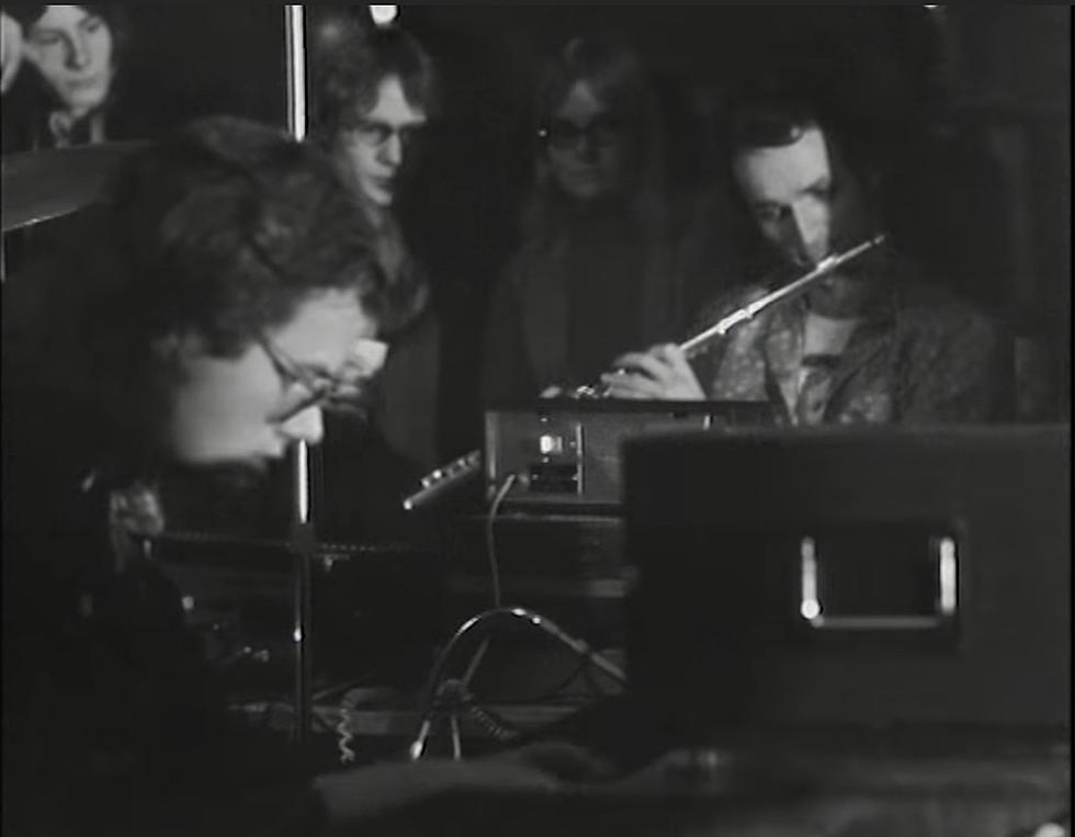 Watch a full Kraftwerk concert from&#8230;1970!