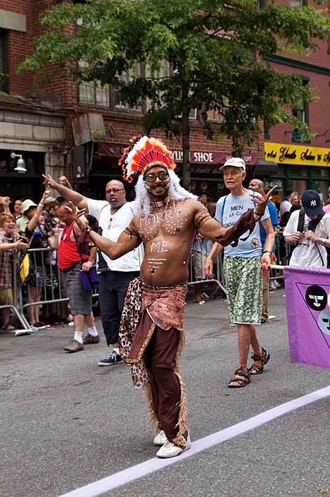 nyc gay pride parade 2011