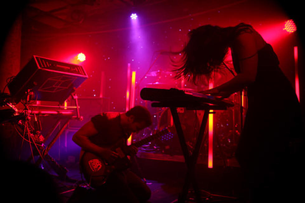 M for Montreal 2011 &#8212; night 4 in pics &#038; review (M83, Karkwa &#038; the Barr Brothers who all play NYC soon &#038; more)