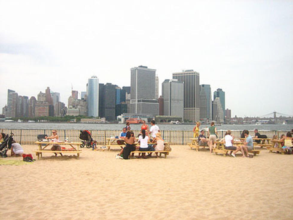 Governors Island Beach is open (videos from the 1st show)