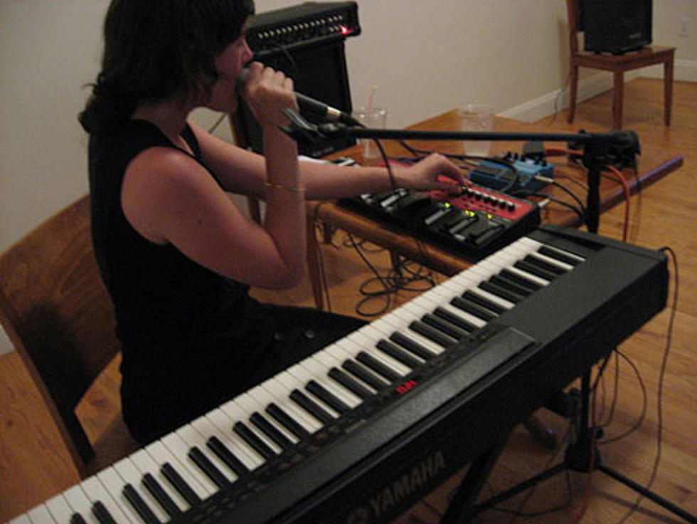Julianna Barwick kicks off Pianos residency w/ Twi the Humble Feather who are NOT playing Berry Park