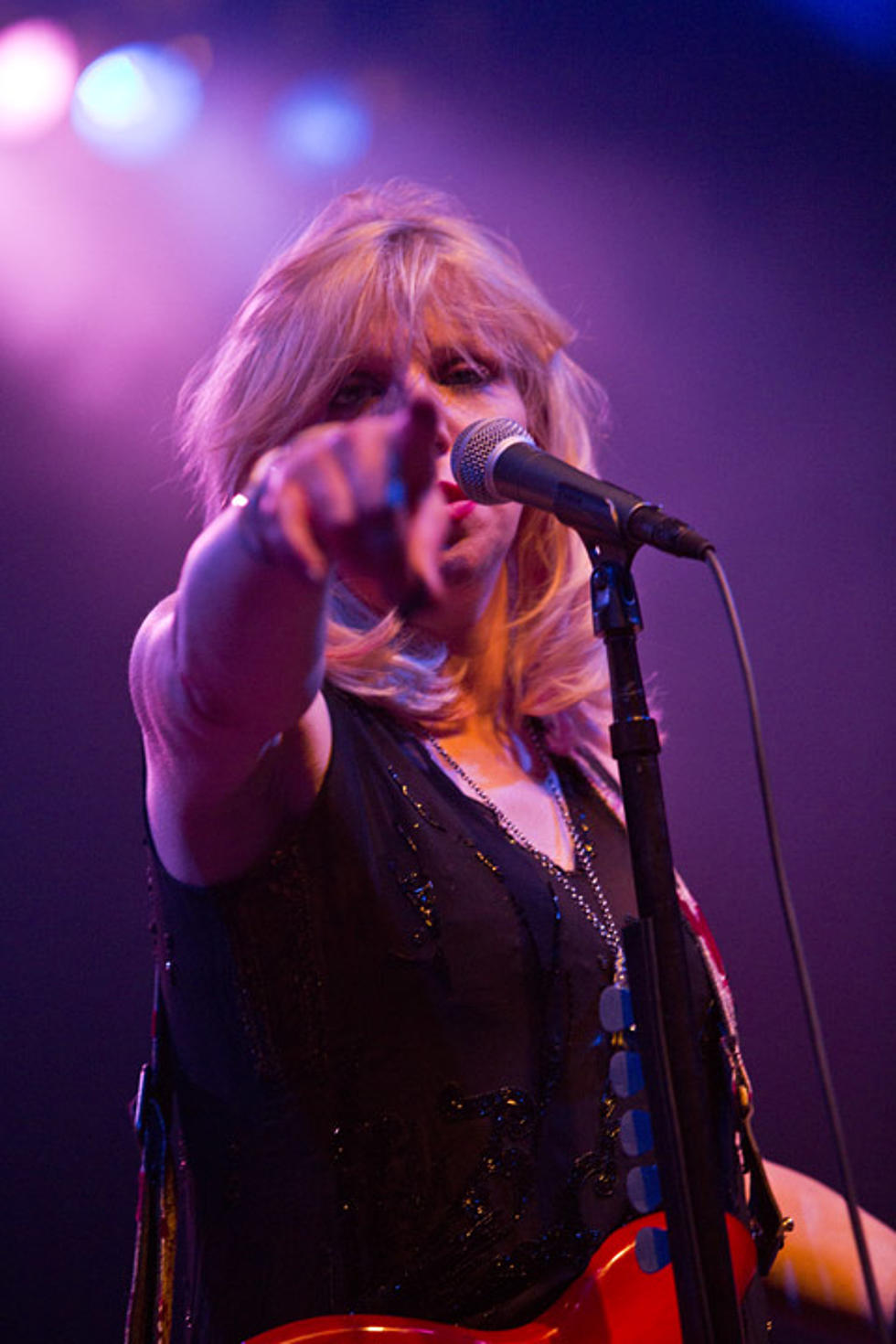 Courtney Love and Starred @ The Paramount (pics &#038; videos)