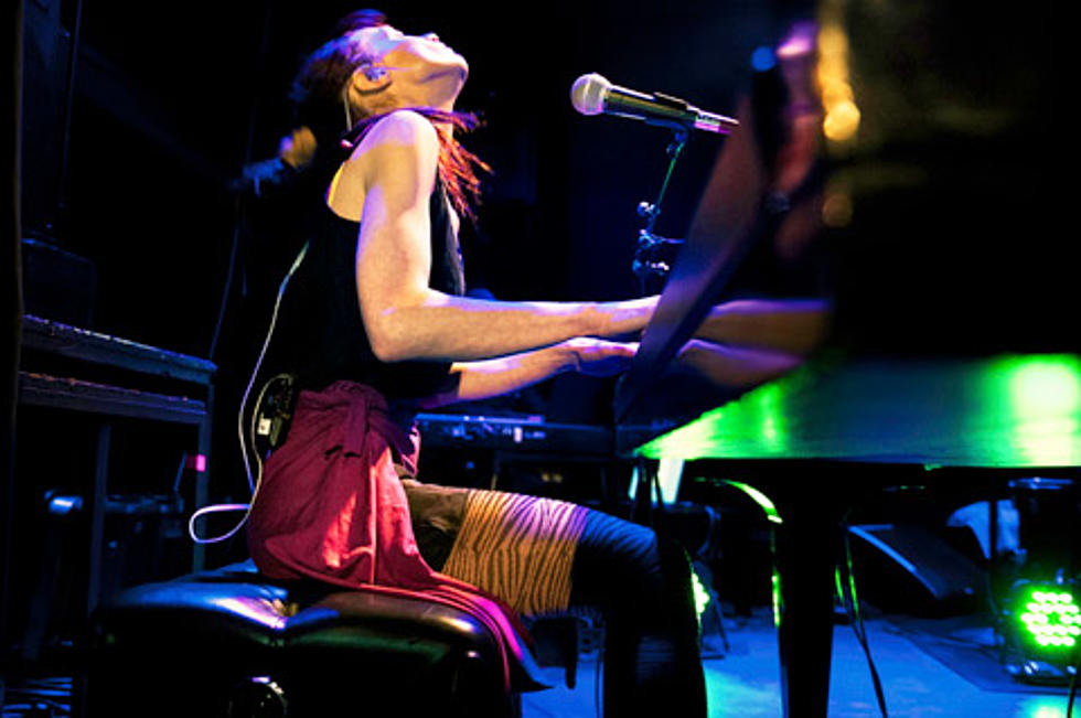 Fiona Apple adds more NY &#038; NJ shows (updated tour dates)