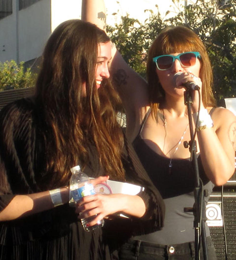 Cults signed to Columbia &#038; announce tour, Best Coast played Fallon (video, dates &#038; stuff)