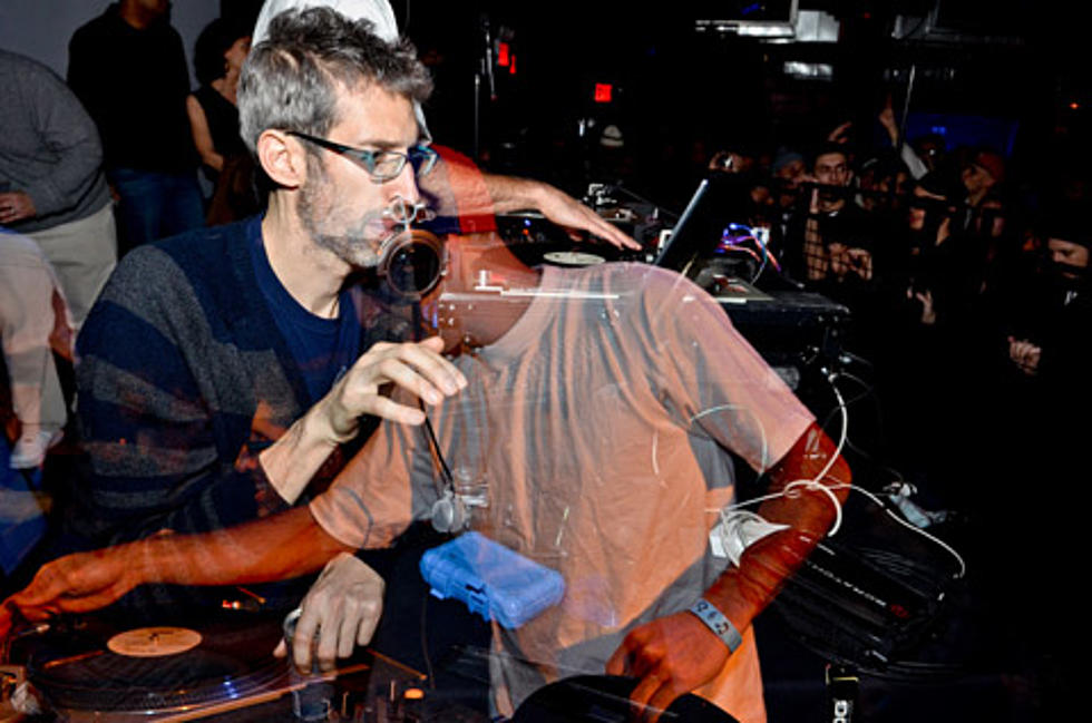 Stretch Armstrong &#038; Bobbito reunited w/ many special guests in the house (pics from Le Poisson Rouge)