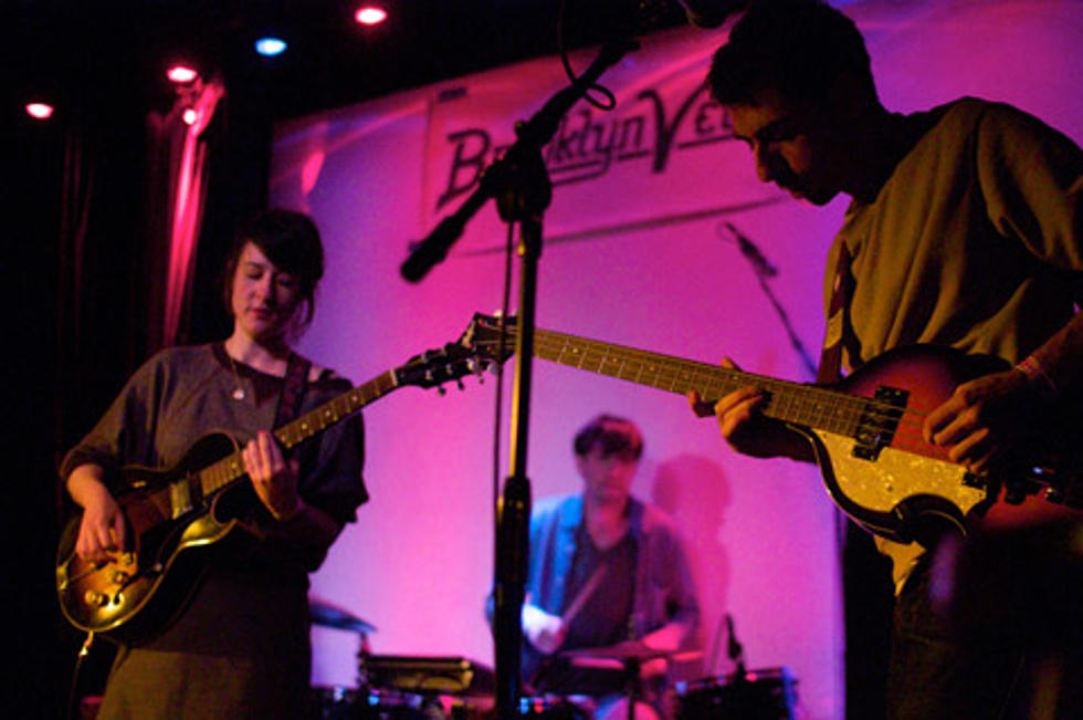 Hospitality on tour w/ Tennis, playing free show in CT, playing BV-SXSW 2012, played BV-CMJ 2011 (pics &#038; dates)
