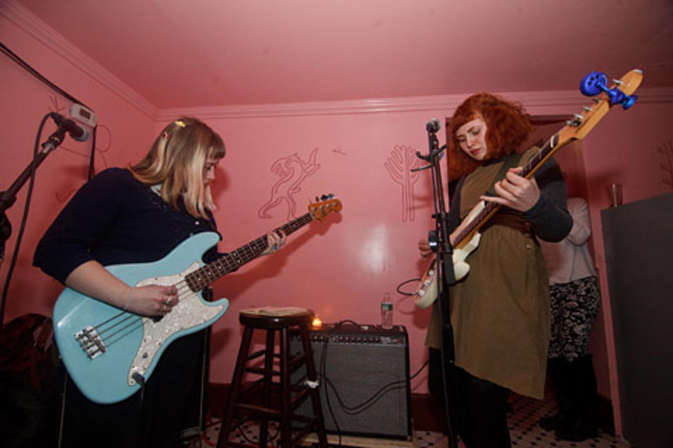Girlpool shared &#8220;Ideal World&#8221; from debut LP, playing BV and other SXSW shows