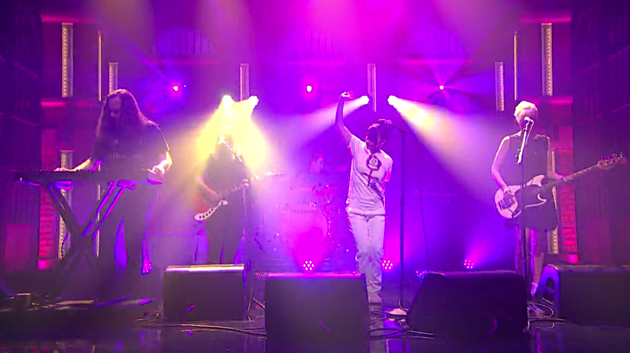 watch The Julie Ruin perform &#8220;I Decide&#8221; on &#8216;Late Night w/ Seth Meyers&#8217;
