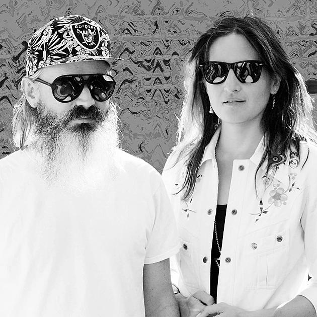 Moon Duo prep &#8216;Occult Architecture Vol. 1&#8242; (listen to &#8220;Cold Fear&#8221;), touring in 2017