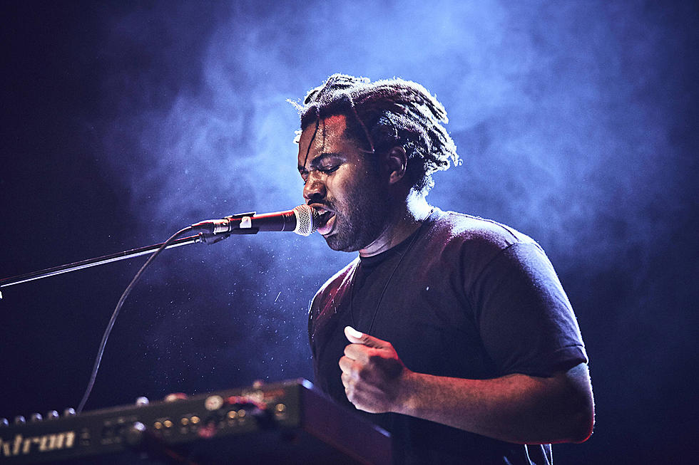 Sampha expands tour, adds T5 show, played &#8217;30 Days In LA&#8217; (pics)