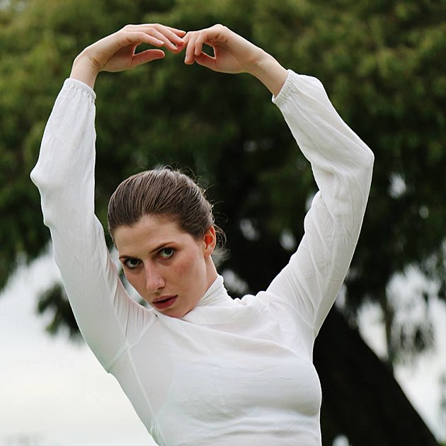 4AD-signed Aldous Harding on tour now