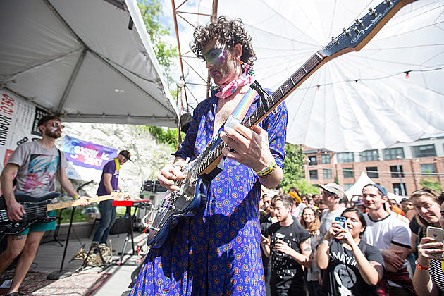 PWR BTTM play &#8220;Answer My Text&#8221; with Petal in new video, add FREE NYC show