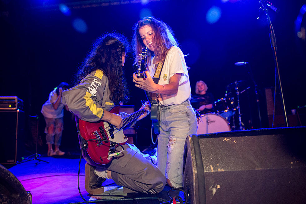 Hinds played Music Hall of Williamsburg with Wooing (pics)