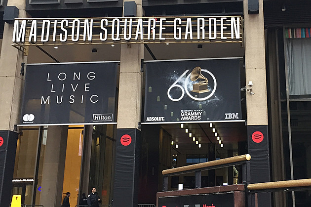 Hulu signs deal to rename MSG&#8217;s theater Hulu Theater at Madison Square Garden
