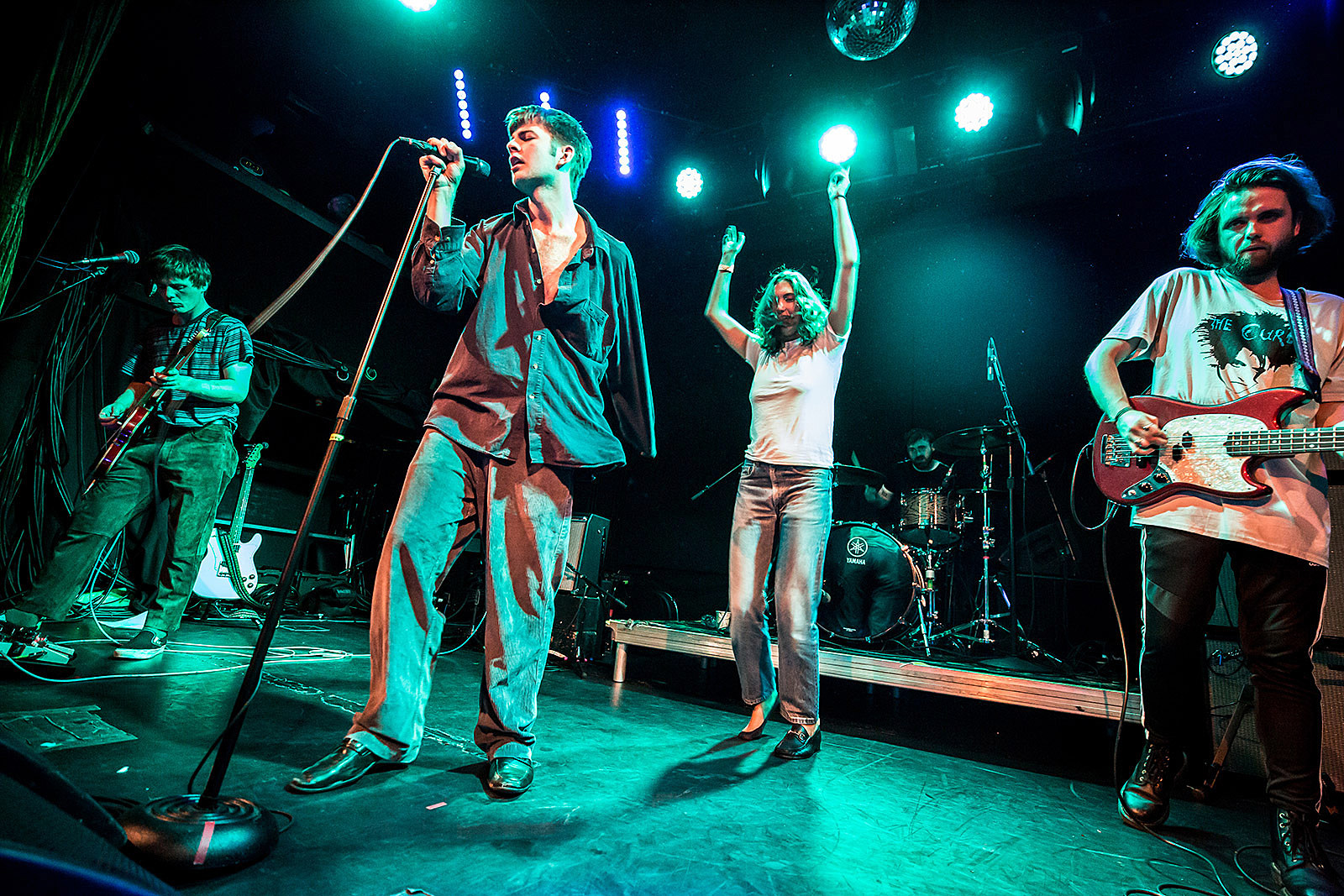 Fontaines . & Pottery played 2 sold-out NYC shows (Bowery Ballroom pics)