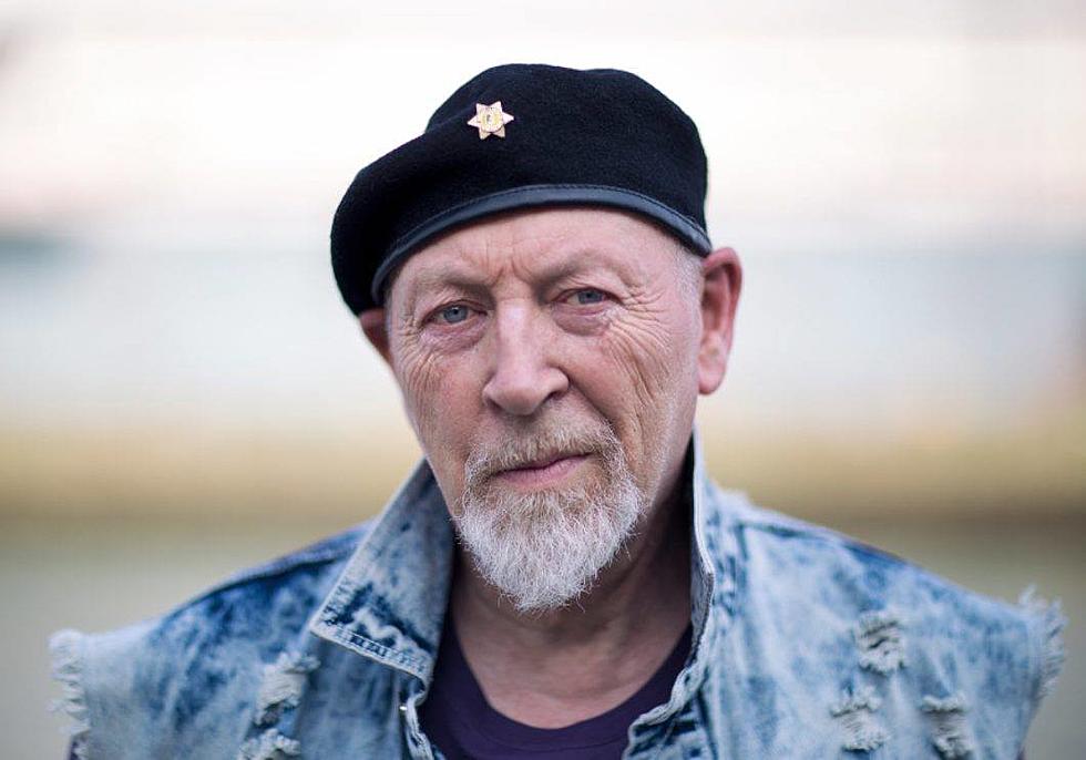 Richard Thompson touring, playing &#8220;All Requests&#8221; shows in NYC