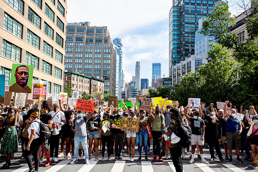 March brought thousands to the streets of NYC (pics, video)
