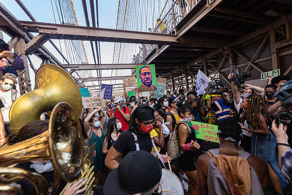 Protestors took over the Brooklyn Bridge as Unite NY stood with Portland (pics)