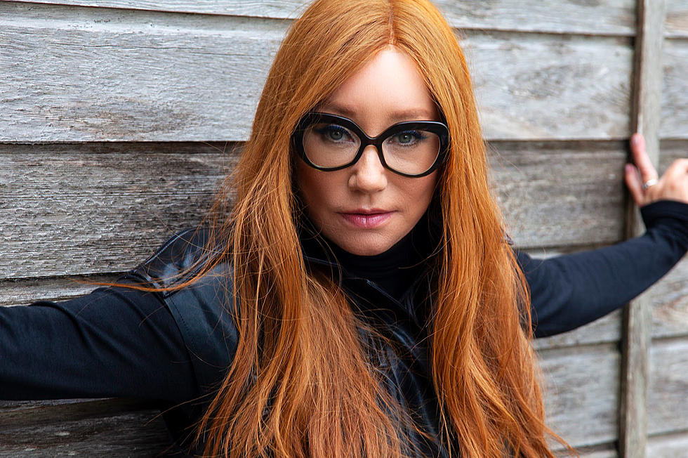 Tori Amos shares new single &#8220;Spies&#8221; from &#8216;Ocean to Ocean&#8217;