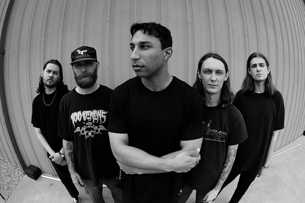 DE metalcore band Foreign Hands announce new EP, share video, touring with Silenus