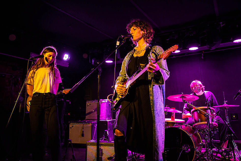 Squirrel Flower brought out Tomberlin at Mercury Lounge show (pics, video, setlist)