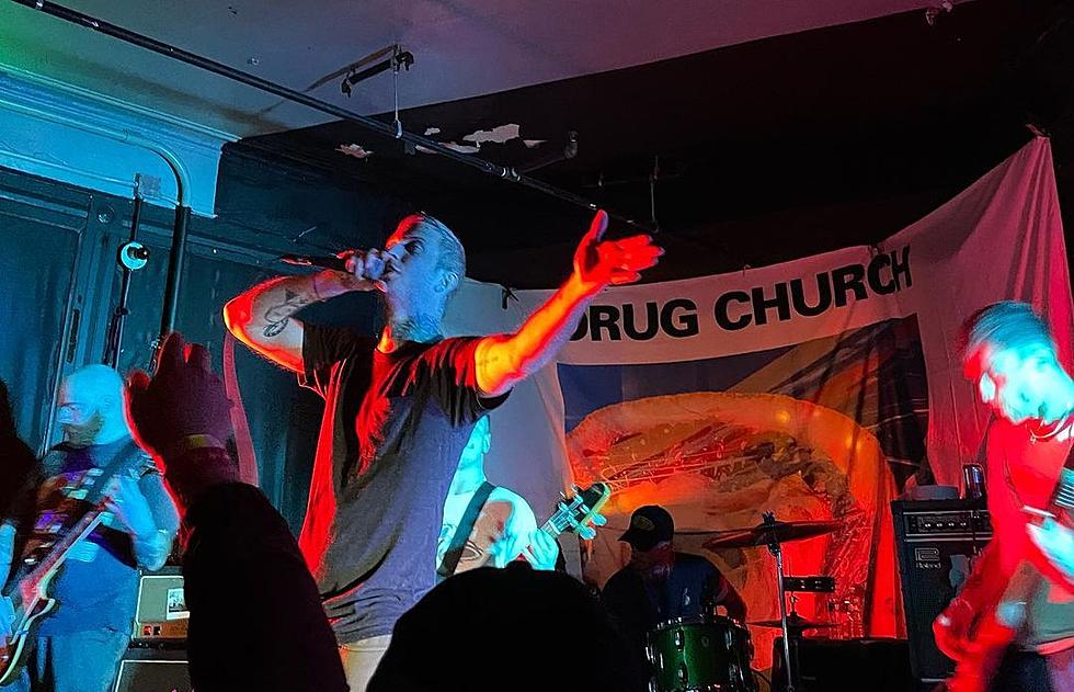 Drug Church, One Step Closer &#038; more tore up Market Hotel (review, videos)