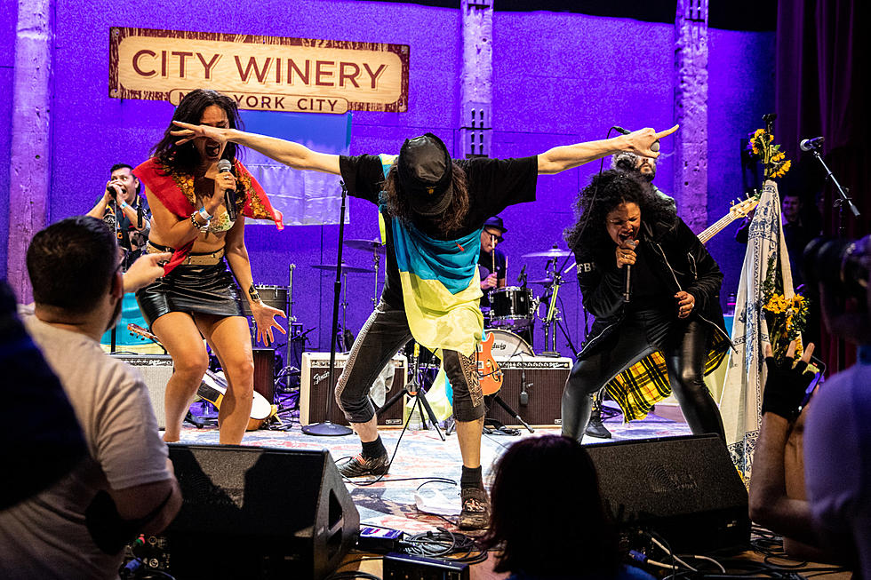 Gogol Bordello, Patti Smith, Jesse Malin, Craig Finn & more played City  Winery's Ukraine benefit (pics,