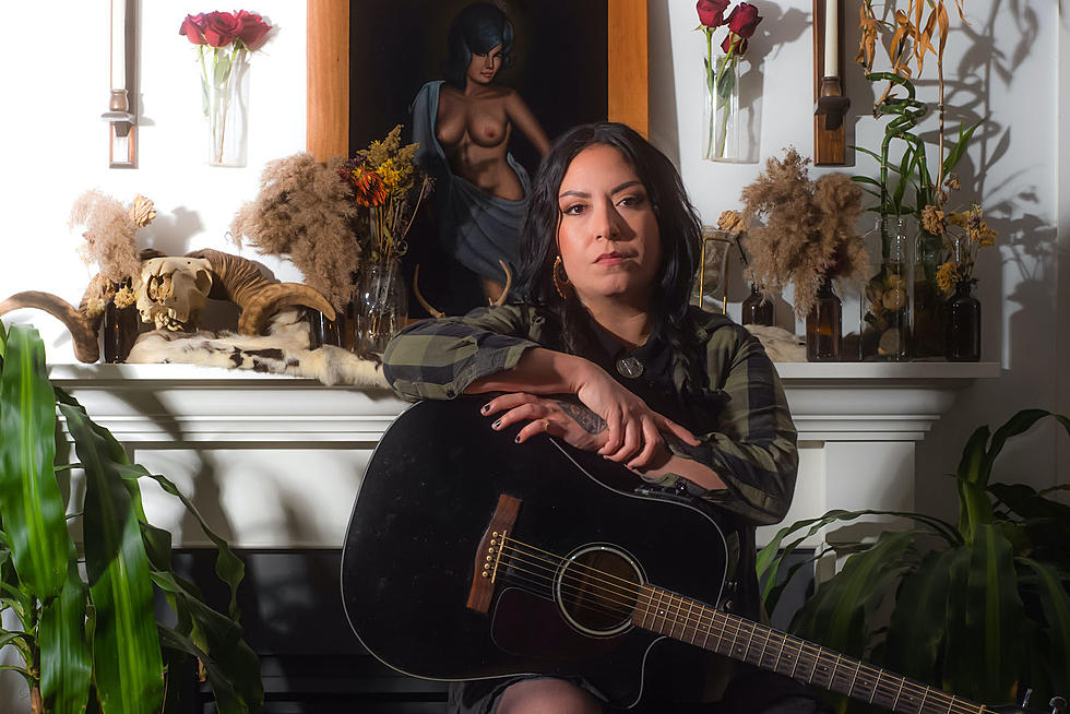 Dorthia Cottrell (Windhand) announces new solo LP, shares “Family Annihilator”