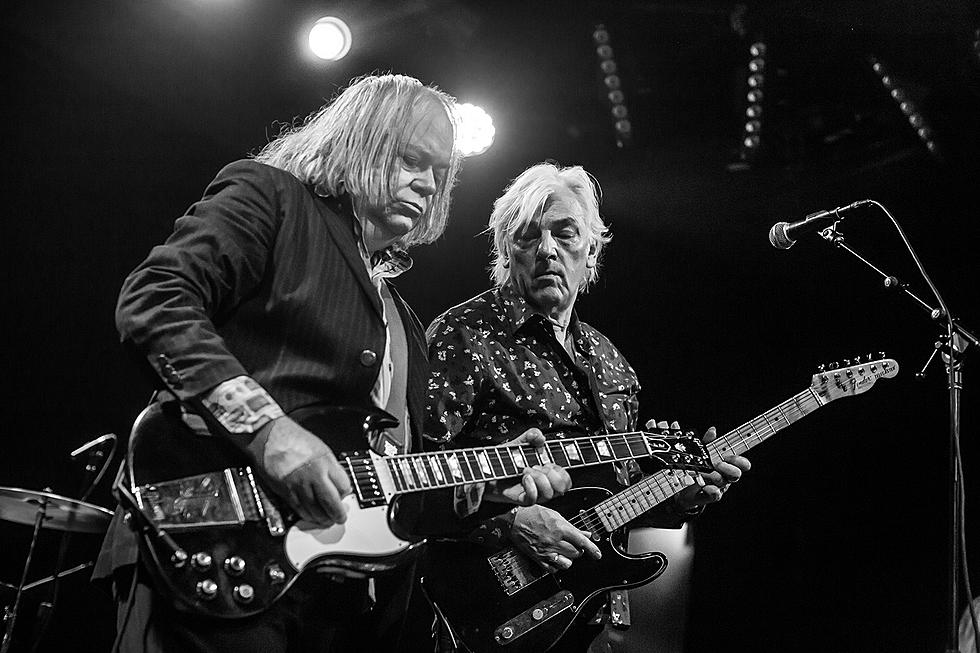 Robyn Hitchcock opened for himself at Bowery Ballroom (pics, setlist, video)