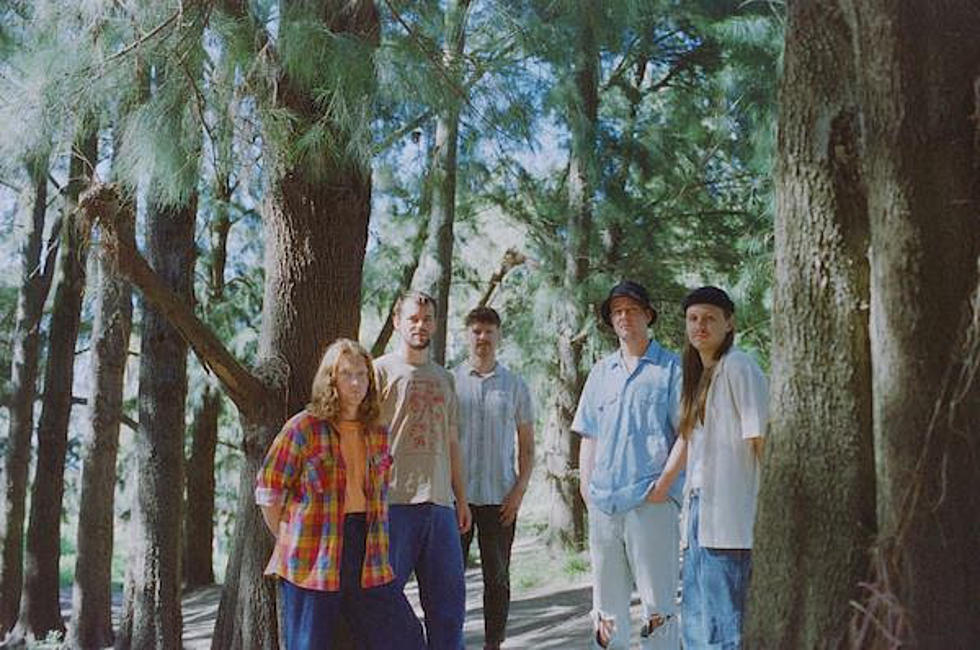 Tour news: Surprise Chef, Linda Lindas, Kevin McDonald (KitH),Toad the Wet Sprocket, more