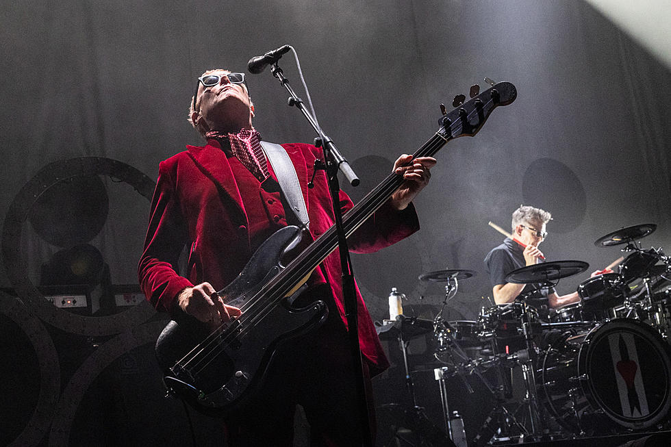 Love and Rockets at Kings Theater review, pics, video, setlist