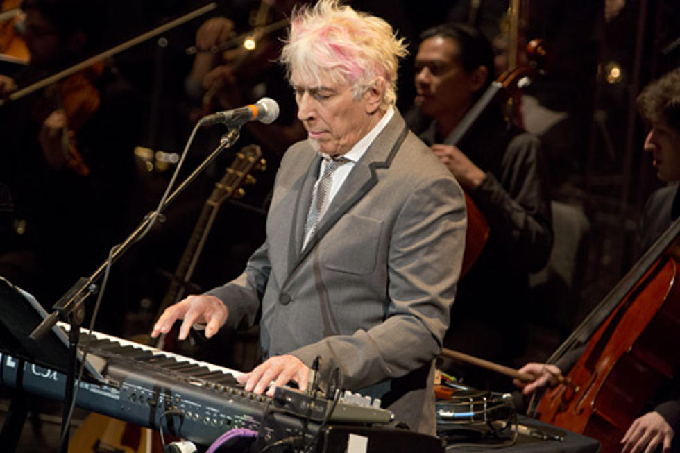 John Cale performing VU&#8217;s debut LP in Paris with Animal Collective &#038; more