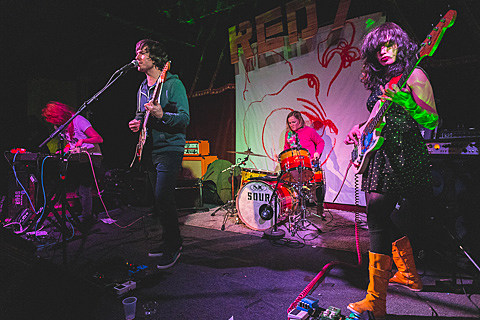 Yuck, The Sour Notes,  Hola Beach @ Red 7 - 2/5/2014
