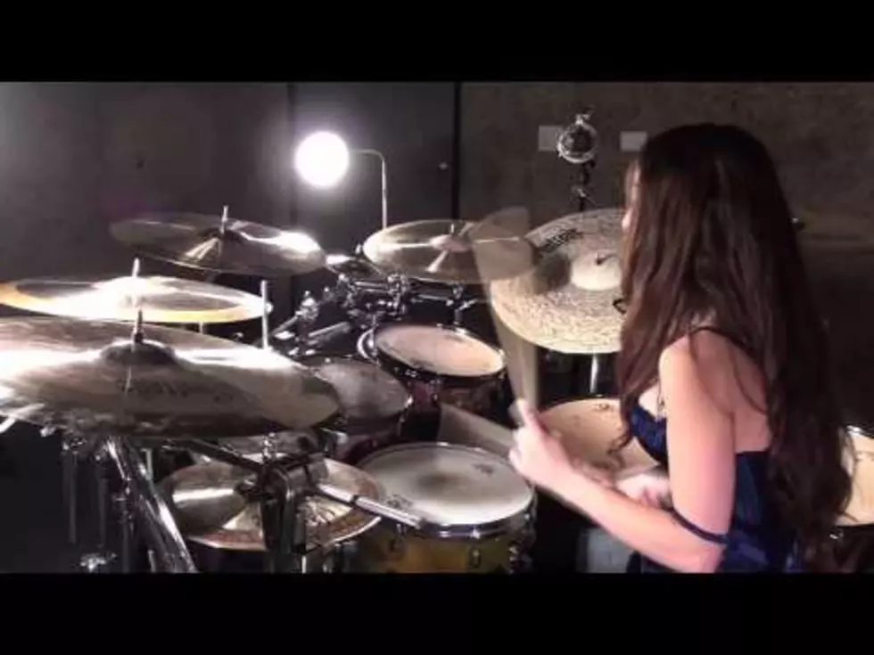 Hot Chick Covers Pantera On Drums [VIDEO]