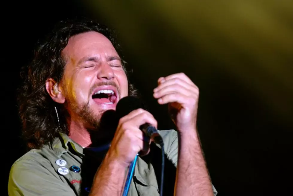 Eddie Vedder Solo Album Due In June [AUDIO]