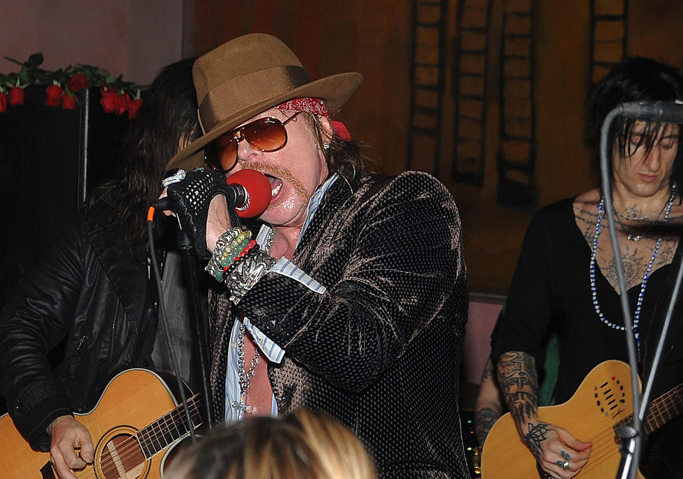 Guns N’ Roses’ Axl Rose To Collaborate With Asking Alexandria?