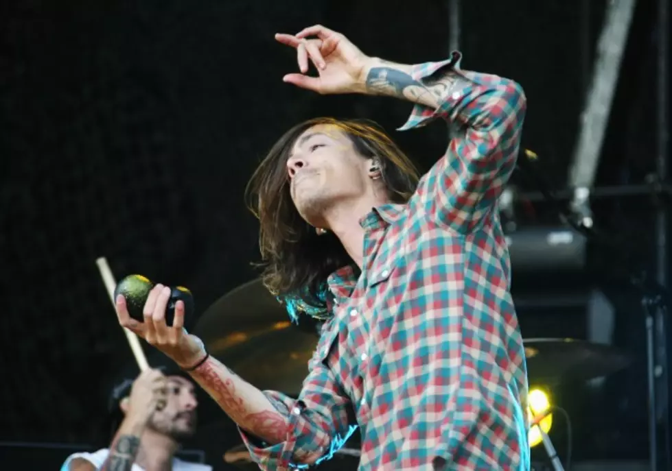 Incubus Performs &#8216;Adolescents&#8217; And &#8216;Promises, Promises&#8217; On Jimmy Kimmel Live!