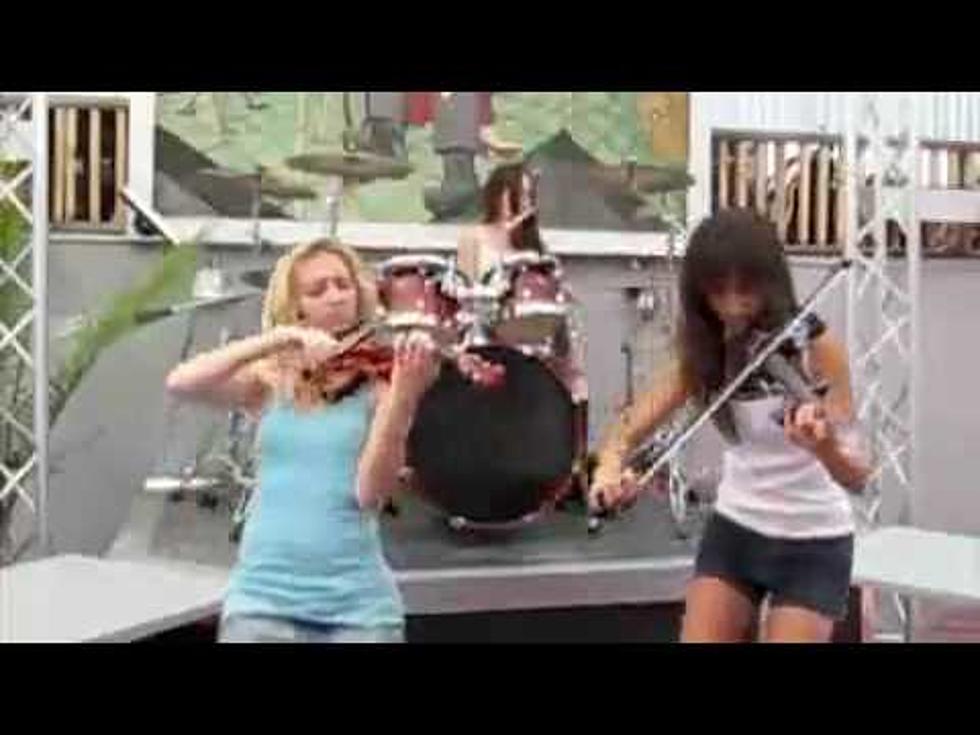 Hot Chicks Cover System of the Down ‘Toxicity’ on Violin
