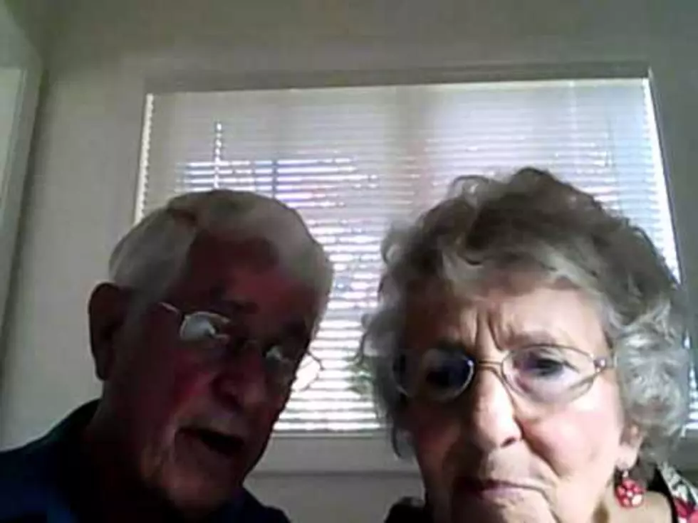 Old People Have No Idea How To Use Webcam