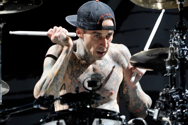 Travis Barker Can’t Fly After Near Fatal Plane Crash In 2008