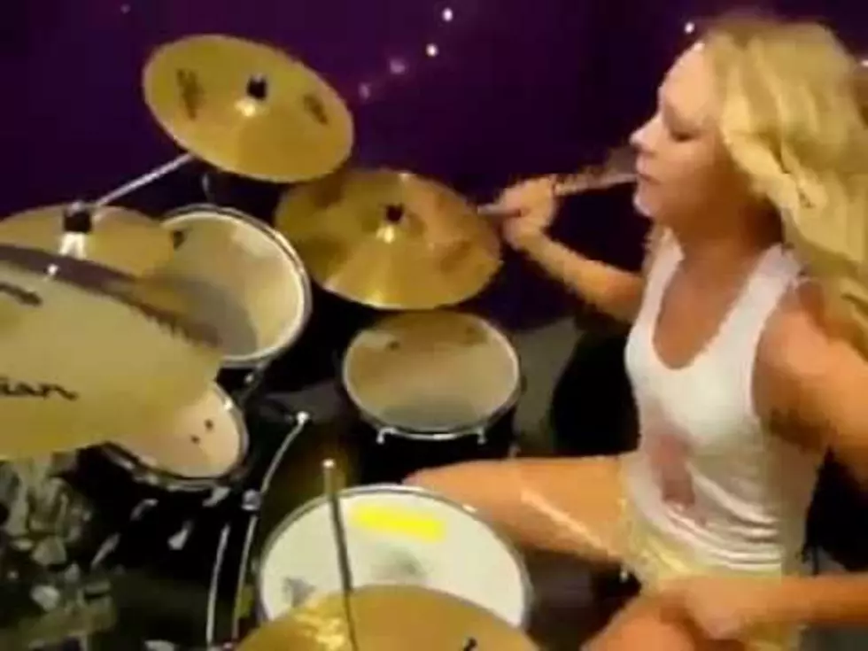 Hot Blonde Drummer Covers Paramore &#8216;Born for This&#8217;