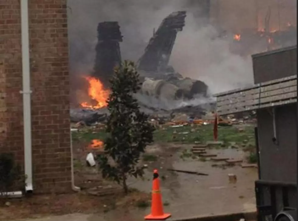 F-18 Crashes Into Virginia Beach Apartment Complex