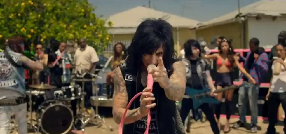 Dirt Fest Performers Falling in Reverse Release New Video